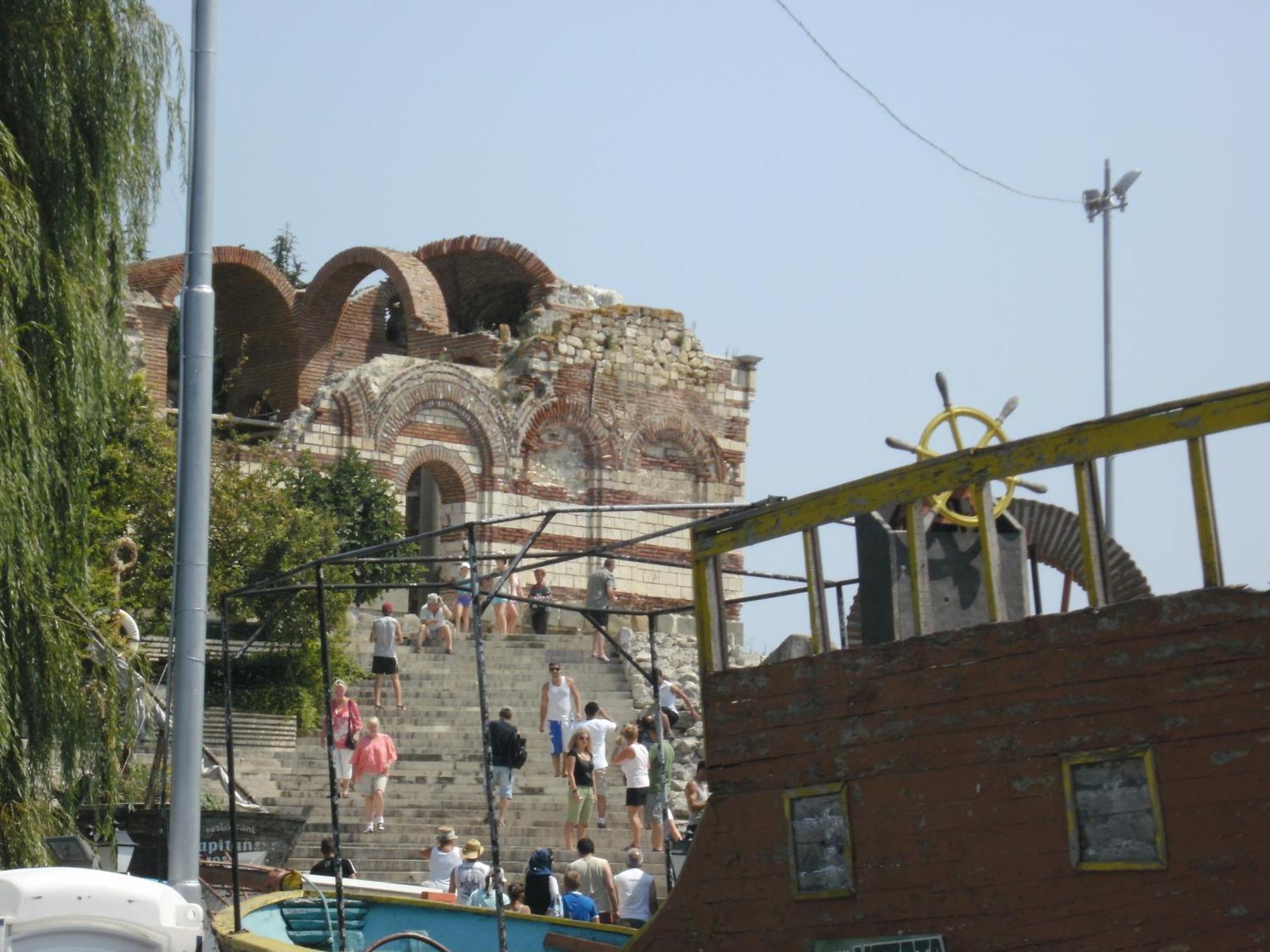 Emona Guest House Nesebar Rum bild