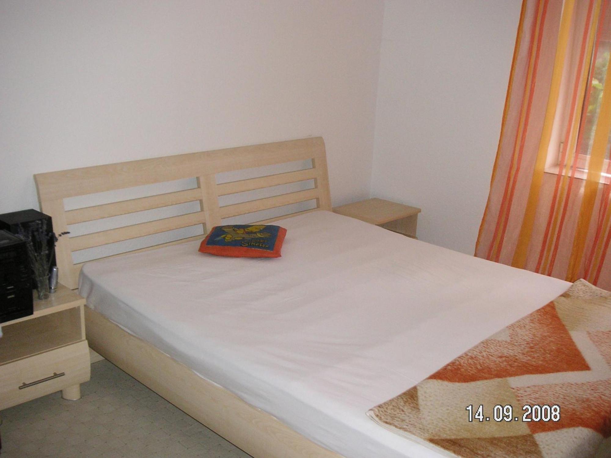 Emona Guest House Nesebar Rum bild